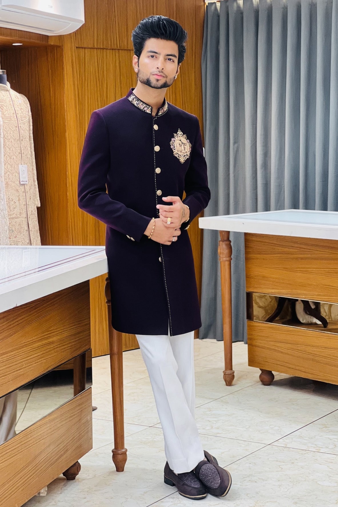 The Royal Dulha Dulhan Motif Handwork Indowestern Set