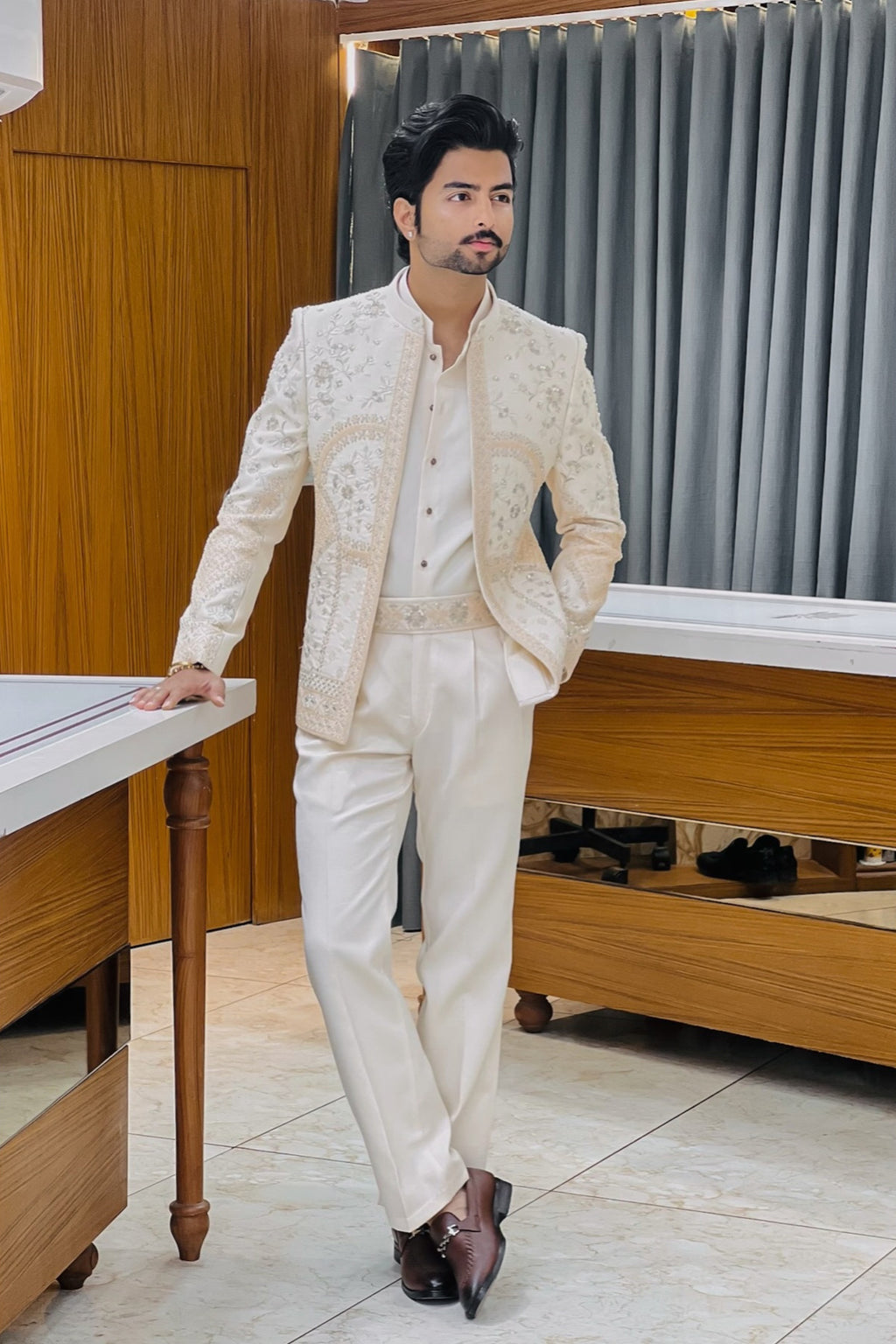 Ivory Antique Gold Katdana Open Jodhpuri Set