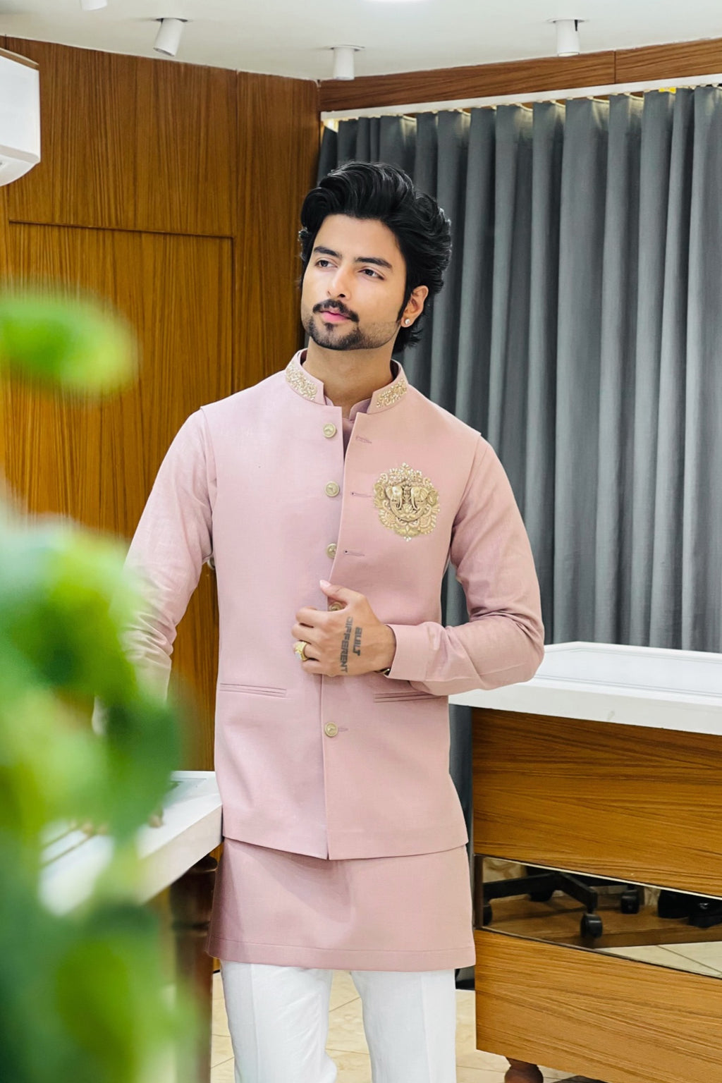 Onion Pink Linen Kurta Jacket Set with Elephant Metal Emblem