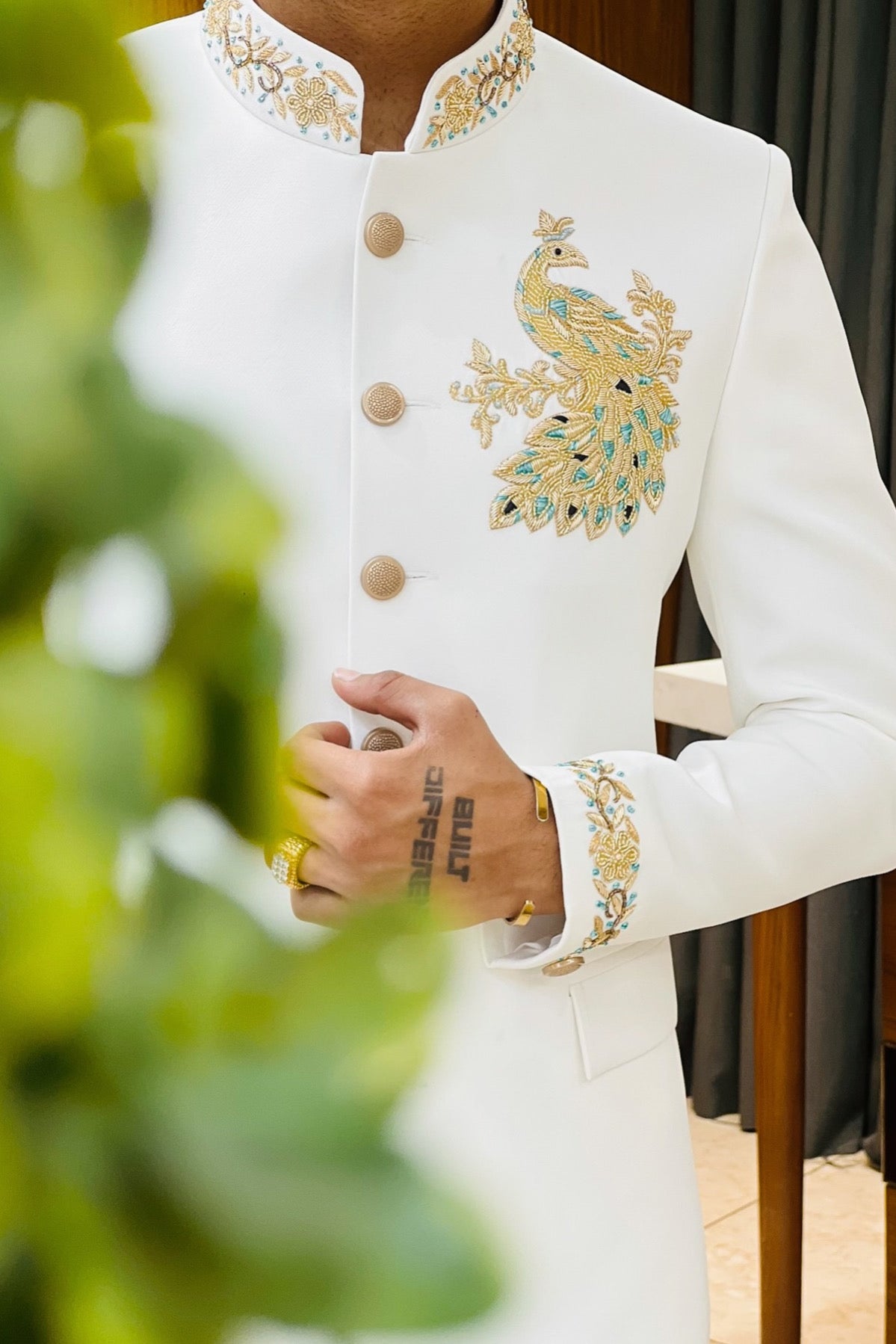 The Golden Peacock Handcrafted White Jodhpuri