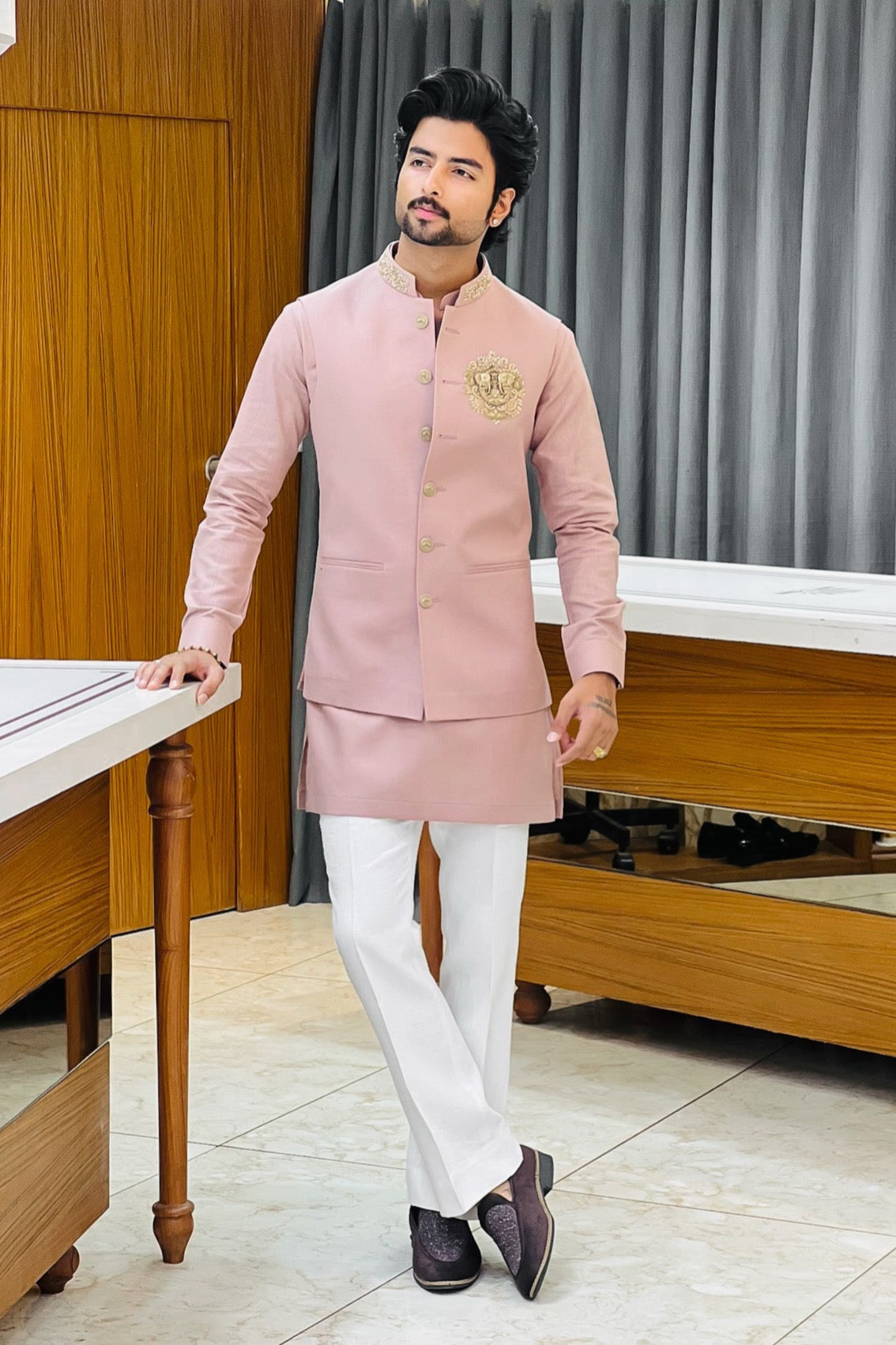 Onion Pink Linen Kurta Jacket Set with Elephant Metal Emblem