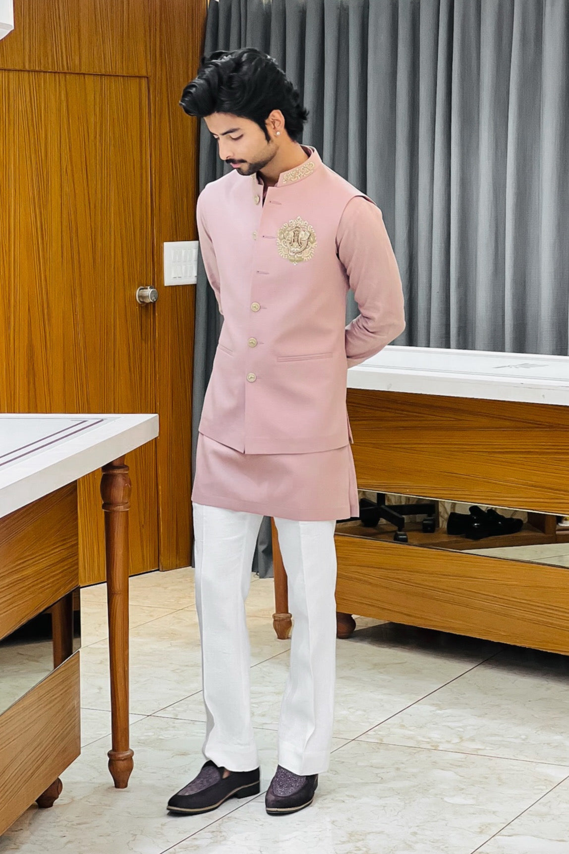 Onion Pink Linen Kurta Jacket Set with Elephant Metal Emblem
