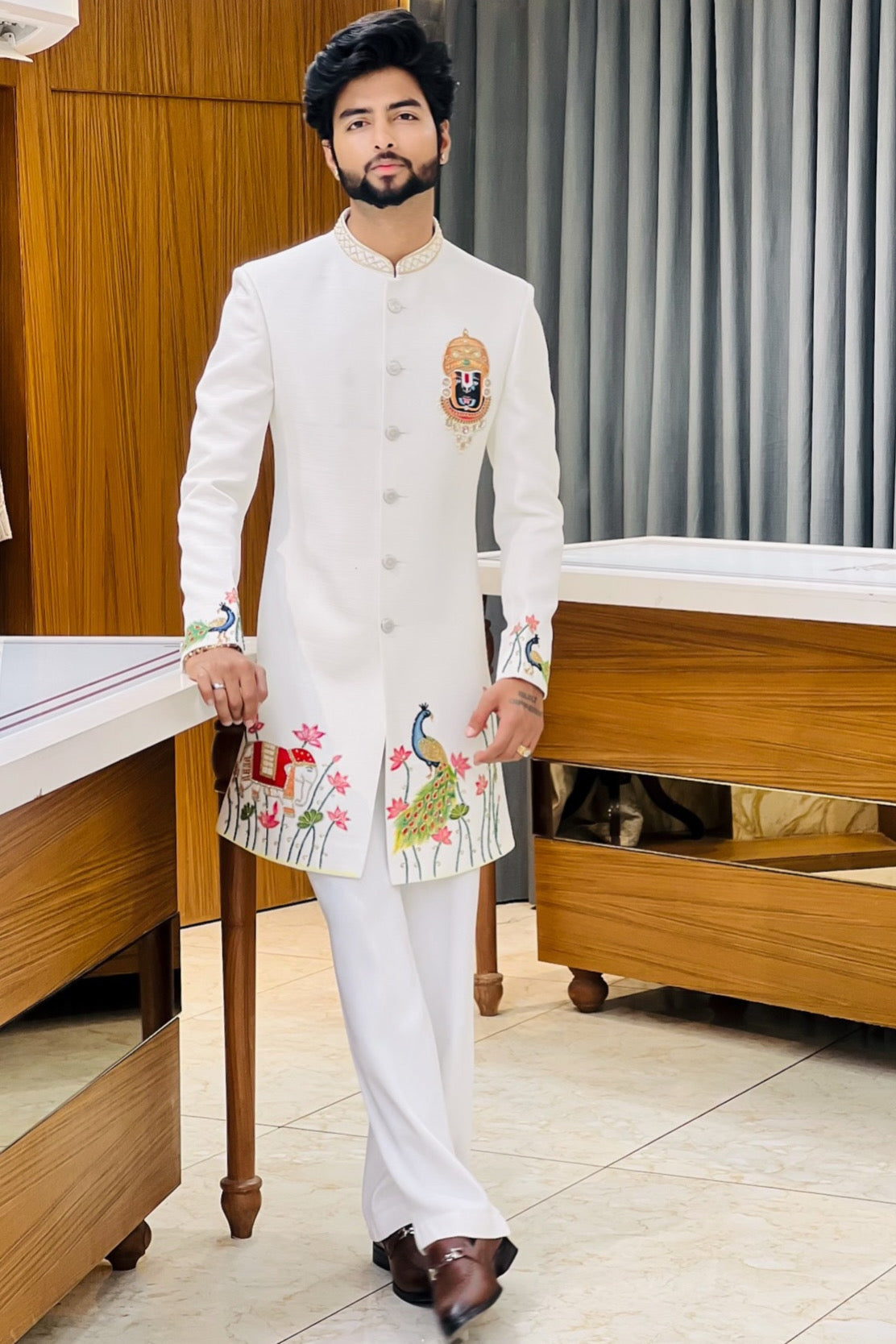 Divine Balaji Motif Handcrafted White Indowestern Set